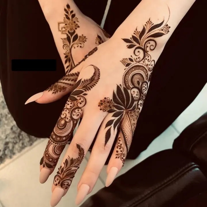 henna design.jpg